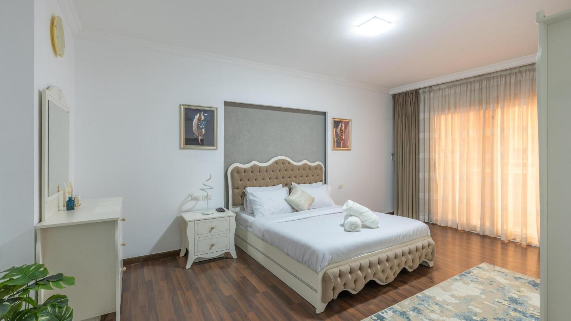 Apartment Presidential Near Star 3 Bed *