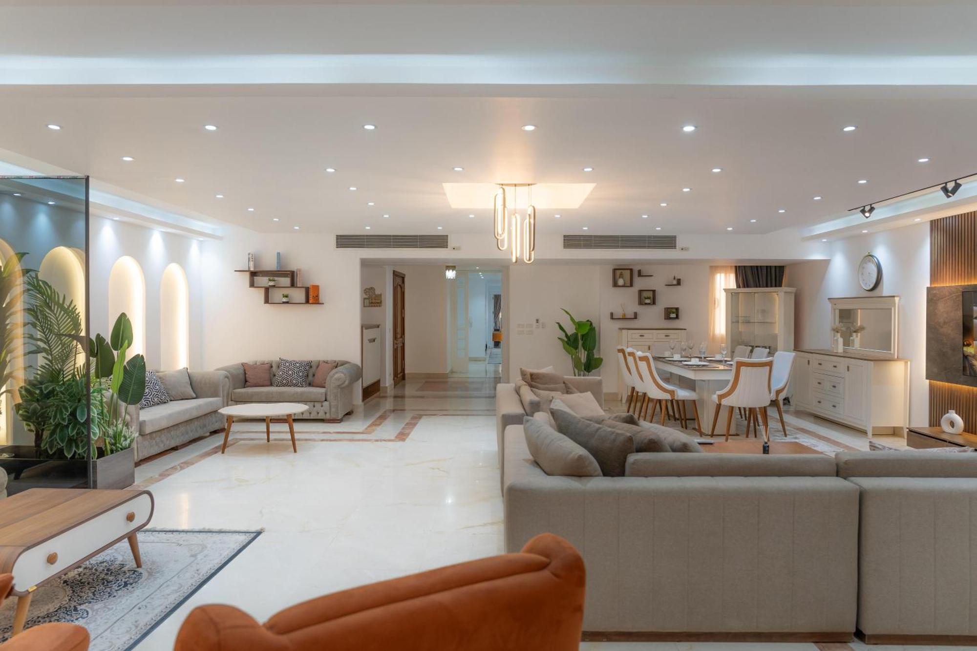 Apartment Presidential Near Star 3 Bed